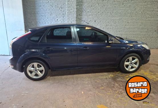 Autos - Ford Focus trend 1.6 2011 Nafta 147000Km - En Venta