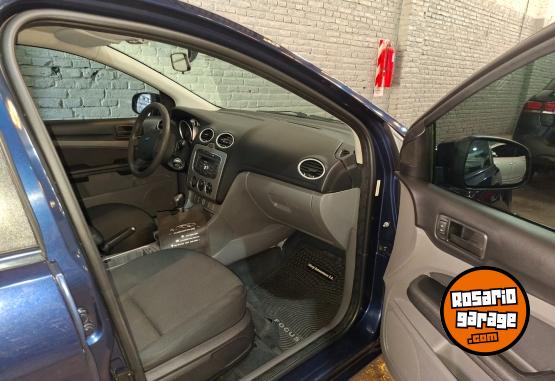 Autos - Ford Focus trend 1.6 2011 Nafta 147000Km - En Venta