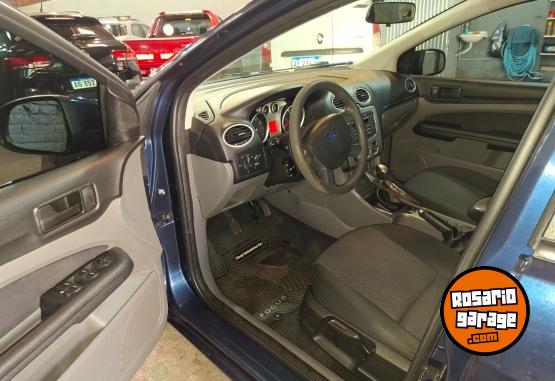 Autos - Ford Focus trend 1.6 2011 Nafta 147000Km - En Venta