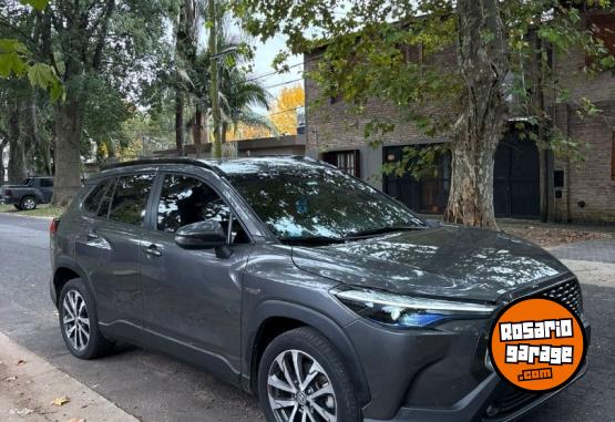 Camionetas - Toyota COROLLA CROSS ev 2022 Electrico / Hibrido 87000Km - En Venta