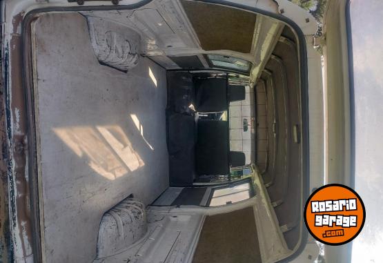 Utilitarios - Mitsubishi L300 1998 Diesel 600000Km - En Venta