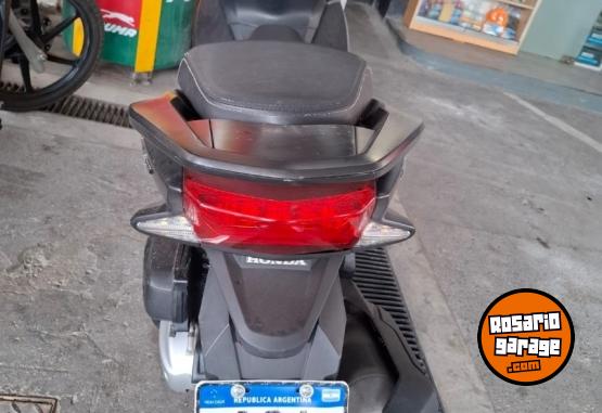 Motos - Honda Pcx 150 2017 Nafta 48000Km - En Venta
