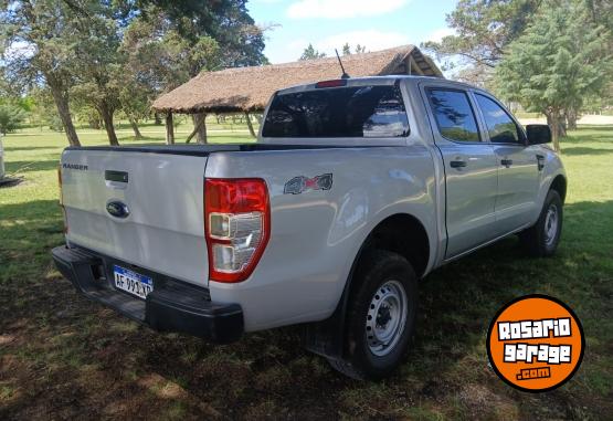 Camionetas - Ford Ranger 4x4 2023 Diesel 23000Km - En Venta