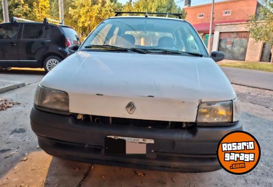 Autos - Renault Clio 1996 Nafta 146000Km - En Venta