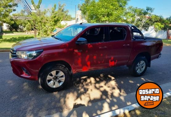 Camionetas - Toyota Hilux Sr 2018 Diesel 186000Km - En Venta