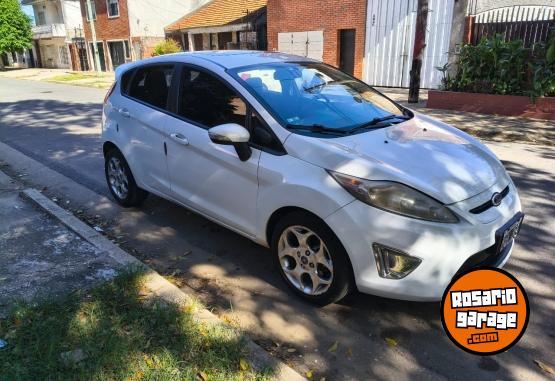 Autos - Ford Fiesta 2011 Nafta 148000Km - En Venta