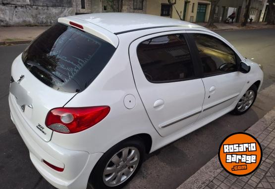 Autos - Peugeot 207 XS Compac. 2012 Nafta 150000Km - En Venta
