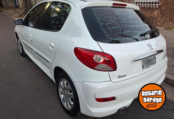 Autos - Peugeot 207 XS Compac. 2012 Nafta 150000Km - En Venta