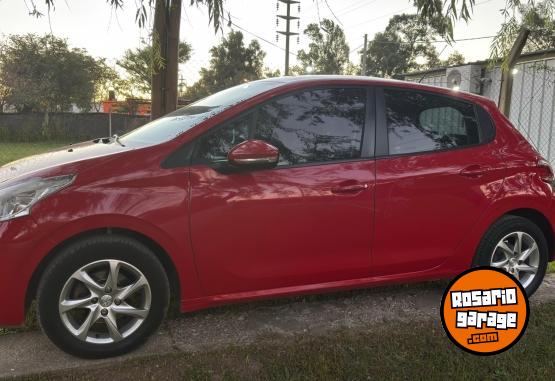 Autos - Peugeot 208 Allure Touchscreen 2013 Nafta 112000Km - En Venta