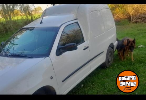 Utilitarios - Volkswagen Caddy 2006 Diesel 77777Km - En Venta