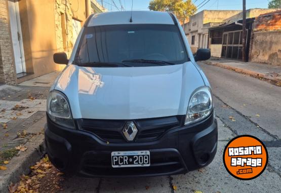 Utilitarios - Renault Kangoo 2015 GNC 163000Km - En Venta