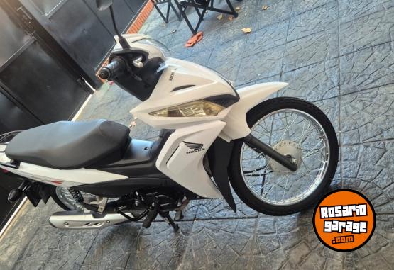 Motos - Honda Wave 2024 Nafta 5000Km - En Venta