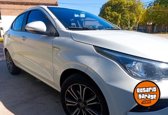 Autos - Fiat Cronos precisi�n 2018 Nafta 140000Km - En Venta