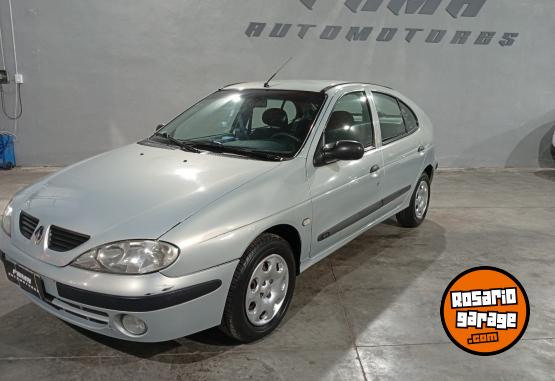 Autos - Renault Megane Corsa Astra 2007 Nafta 200000Km - En Venta