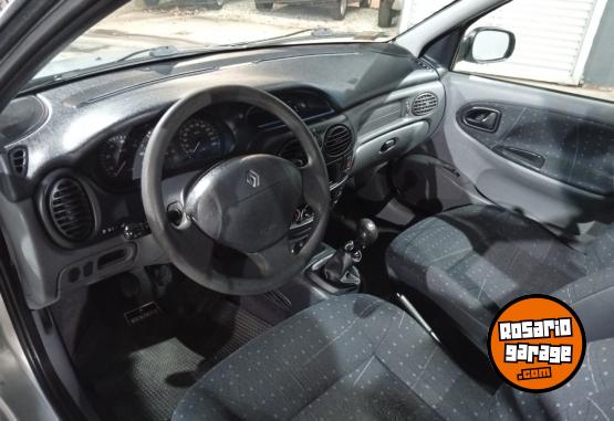Autos - Renault Megane Corsa Astra 2007 Nafta 200000Km - En Venta