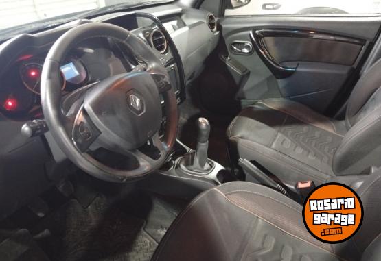 Autos - Renault Duster tracker eco sport 2016 Nafta 130000Km - En Venta