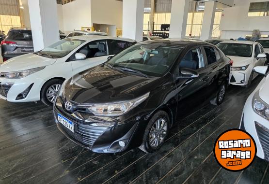Autos - Toyota Yaris xls 1.5 mt 4p 2021 Nafta 78150Km - En Venta