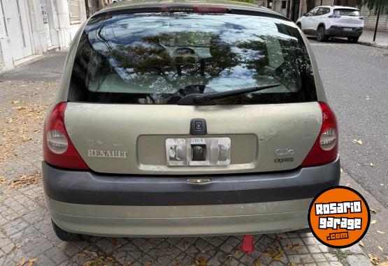 Autos - Renault Clio expression 2004 Nafta 197000Km - En Venta