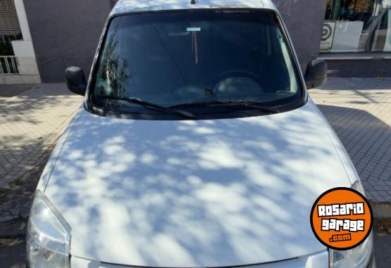 Utilitarios - Citroen Berlingo 1.6 hdi 92 Busin 2022 Diesel 163000Km - En Venta