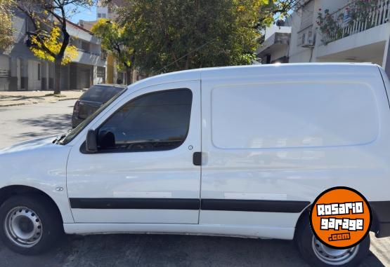 Utilitarios - Citroen Berlingo 1.6 hdi 92 Busin 2022 Diesel 163000Km - En Venta