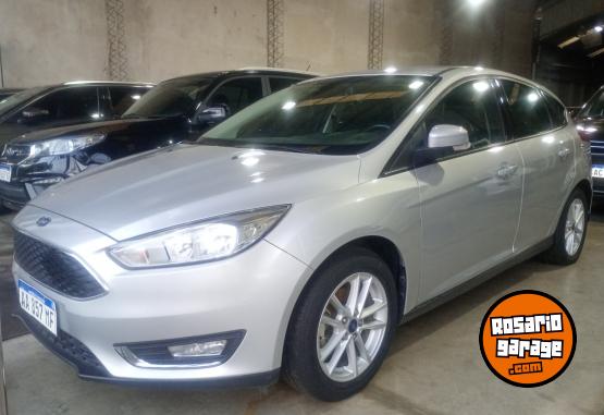 Autos - Ford Focus 2016 Nafta 121000Km - En Venta