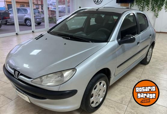 Autos - Peugeot 206 CONECTIVE 2010 Nafta 145000Km - En Venta