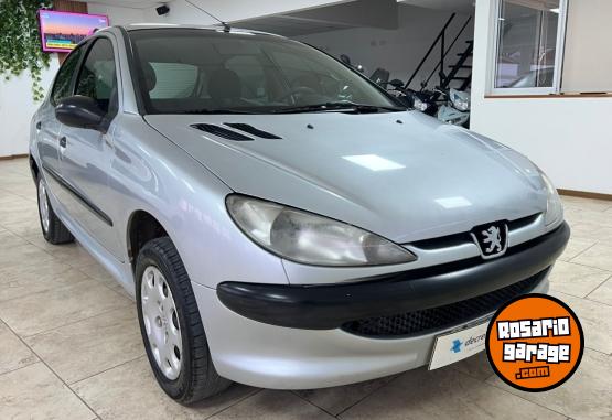 Autos - Peugeot 206 CONECTIVE 2010 Nafta 145000Km - En Venta