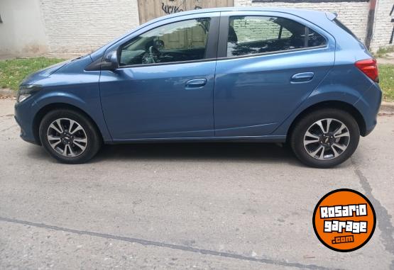 Autos - Chevrolet Onix 2017 Nafta 123000Km - En Venta