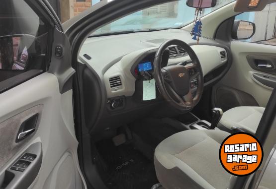 Autos - Chevrolet Spin 2015 GNC 222000Km - En Venta