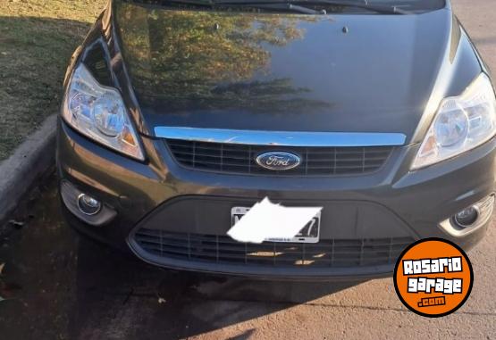 Autos - Ford Focus EXE Trend 2013 Nafta 130000Km - En Venta