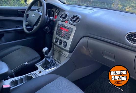 Autos - Ford Focus EXE Trend 2013 Nafta 130000Km - En Venta