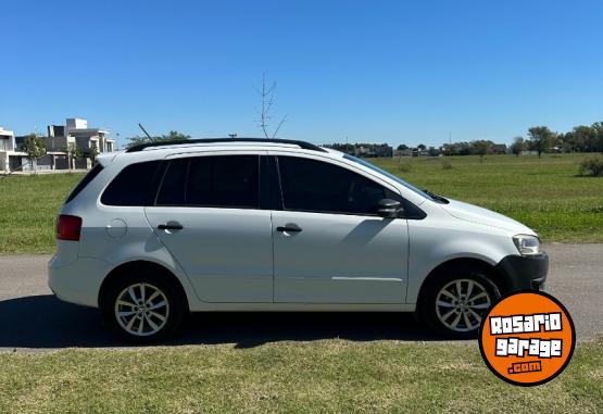 Autos - Volkswagen Suran 2013 GNC 214000Km - En Venta