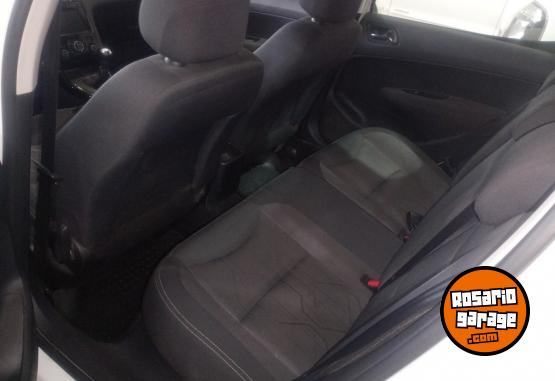 Autos - Peugeot 308 2018 Nafta 105000Km - En Venta