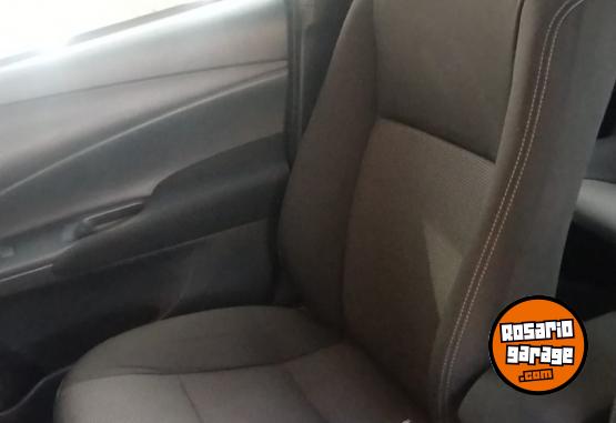 Autos - Toyota YARIS XS 2025 Nafta 71000Km - En Venta