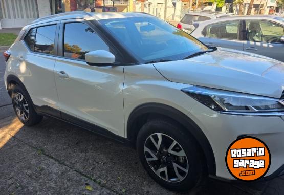 Autos - Nissan Kicks Sense 2023 Nafta 40000Km - En Venta