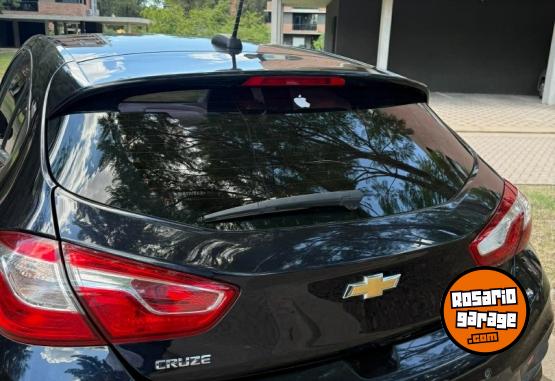 Autos - Chevrolet Cruze 2022 Nafta 68000Km - En Venta