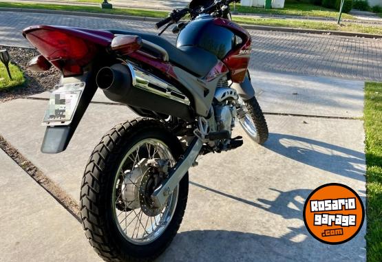 Motos - Honda FALCON NX4 2013 Nafta 2400Km - En Venta