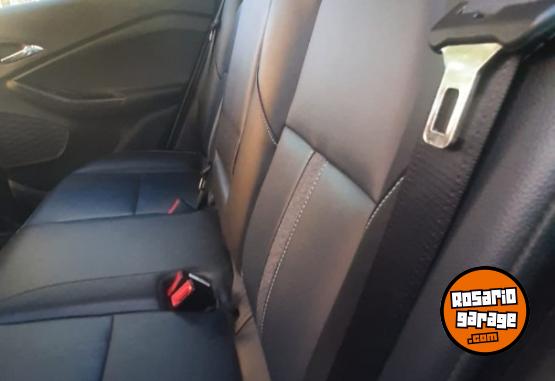 Autos - Chevrolet Tracker Premier 2021 Nafta 110000Km - En Venta