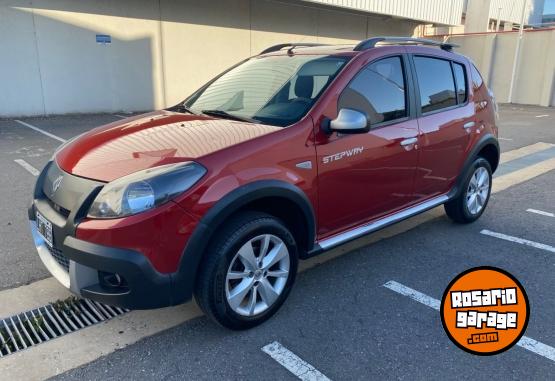Autos - Renault SANDERO STEPWAY 2012 Nafta 121000Km - En Venta