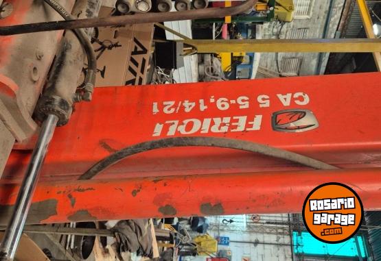 Camiones y Gr�as - Vendo hidrogrua Ferioli CA 5,5 tonelametros a�o 2013 - En Venta