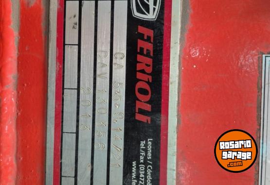 Camiones y Gr�as - Vendo hidrogrua Ferioli CA 5,5 tonelametros a�o 2013 - En Venta