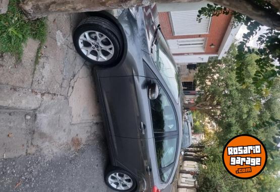 Autos - Ford Focus se plus 2016 Nafta 148000Km - En Venta