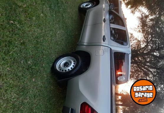 Camionetas - Toyota DX 4x2 2021 Diesel 170000Km - En Venta