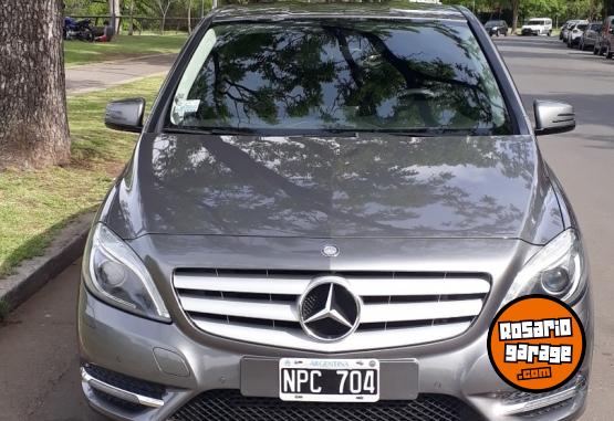 Autos - Mercedes Benz B200 2014 Nafta 120000Km - En Venta