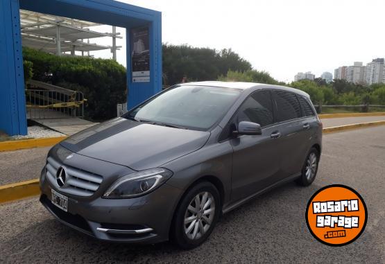 Autos - Mercedes Benz B200 2014 Nafta 120000Km - En Venta