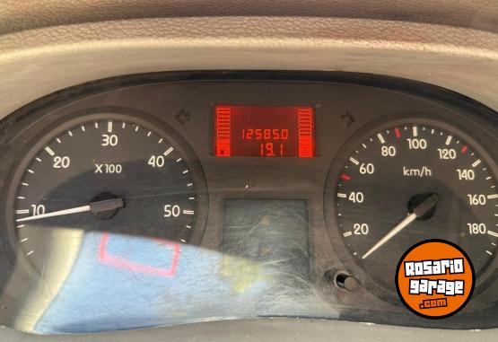 Utilitarios - Renault Master 2.5 Dci120 2011 Diesel 126000Km - En Venta