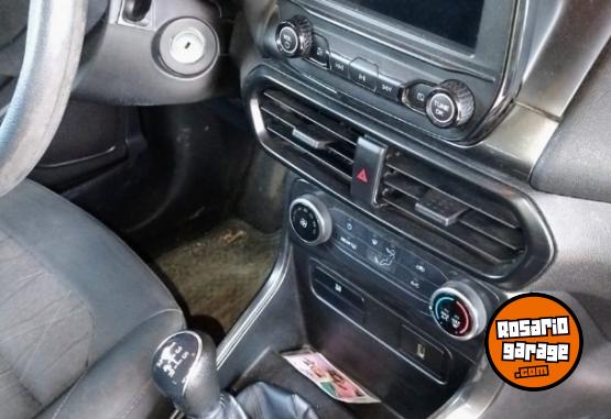 Autos - Ford ECOSPORT SE 2020 Nafta 90000Km - En Venta