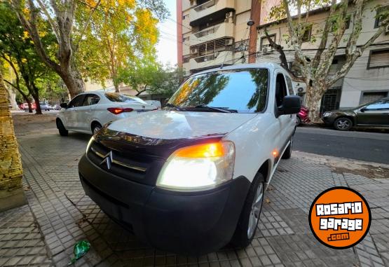 Utilitarios - Citroen Berlingo 2017 Diesel 118000Km - En Venta