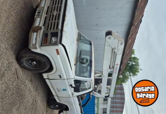 Camionetas - Ford F100 1985 GNC 100000Km - En Venta