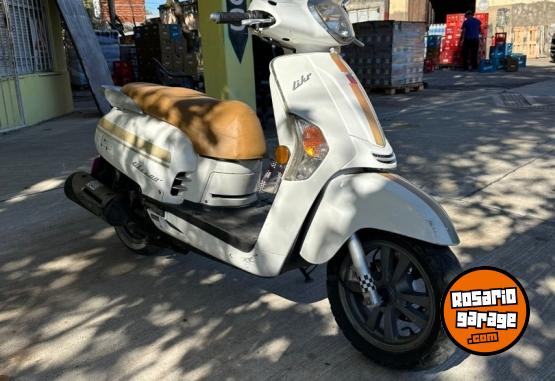 Motos - Otra marca Kimco like 200 2017 Nafta 20000Km - En Venta